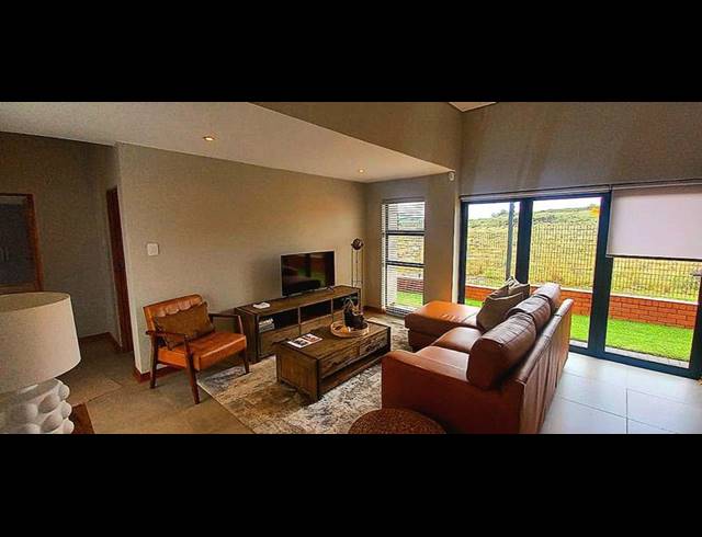 2 BEDROOM TOWNHOUSE FOR SALE IN WILD OLIVE ESTATE